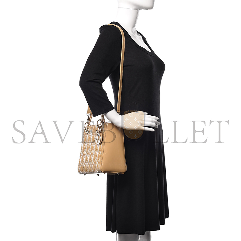 DIOR PATENT CANNAGE MEDIUM LADY DIOR BEIGE  (23*20*12.1cm)